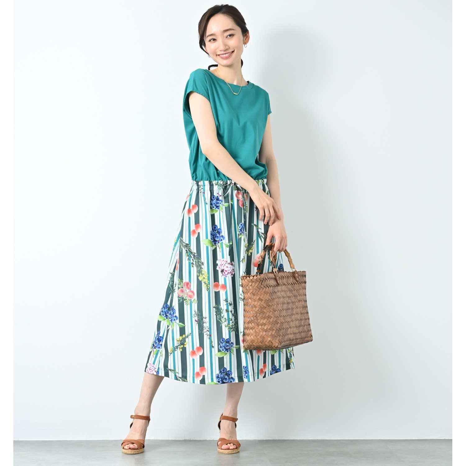 ゼラールスポーツ 心躍るリゾート感覚 楽に涼やかに 1枚でスタイルが  