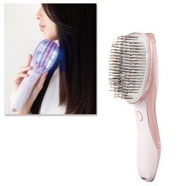 医師共同開発 ＬＥＤ搭載＆ マイナスイオン発生 ブラッシングで驚きの ツヤボリューム！ ＥＬＬＥ “スタイリストイオン グロウブラシ” 