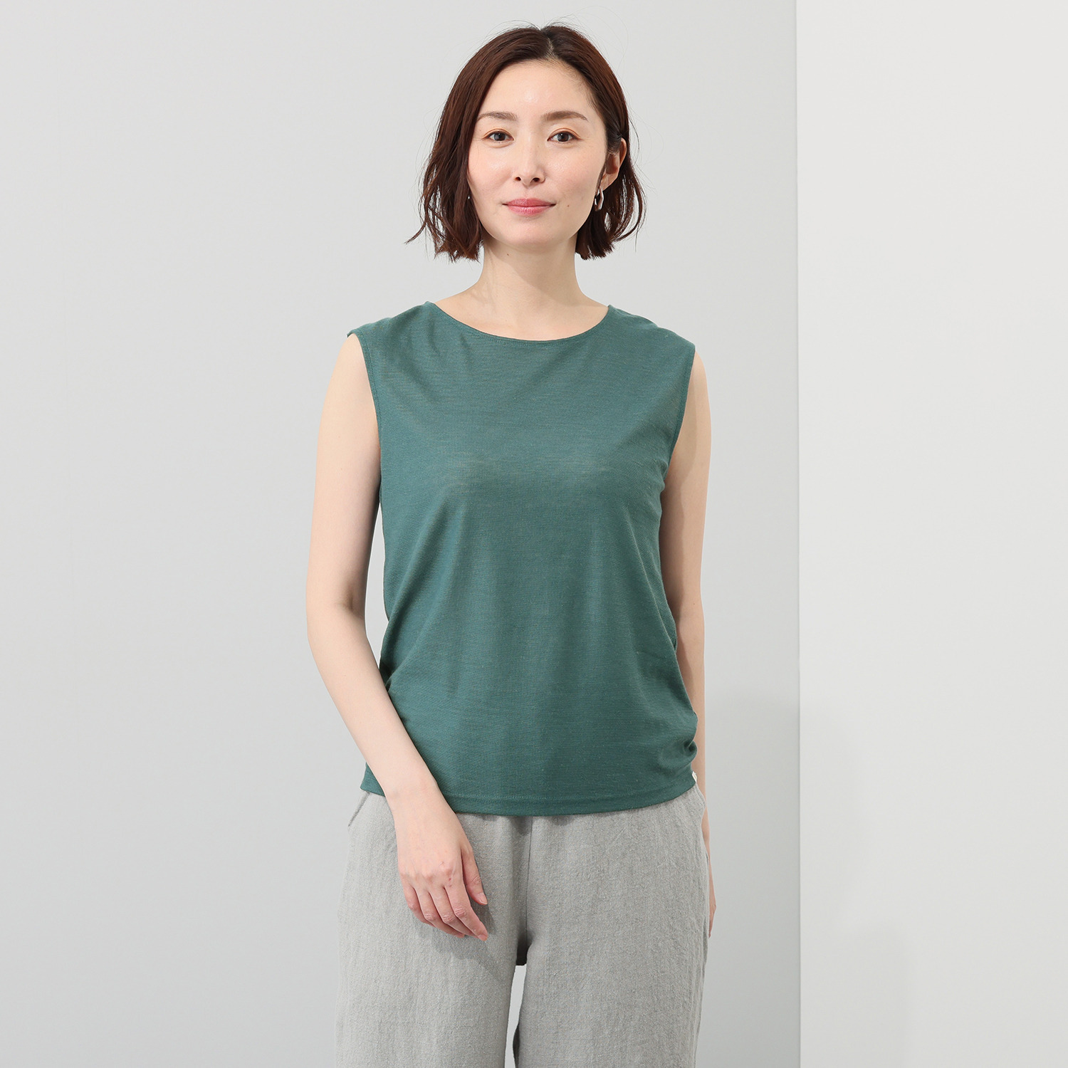 たおやか美 日本製 麻１００％ シルクプロテイン加工 ウォッシャブル ノースリーブプルオーバー