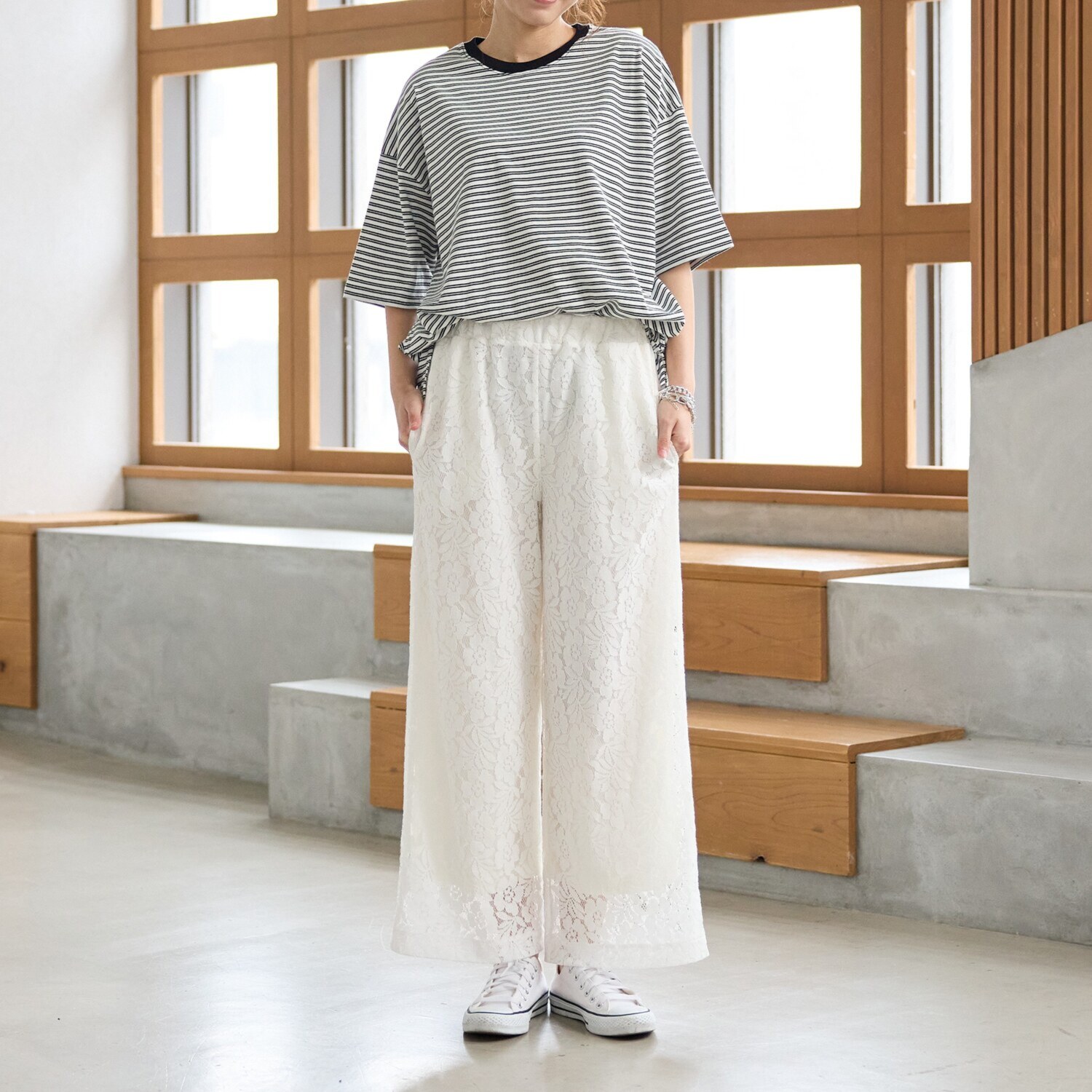 アトリエール 花柄レース セミワイドパンツ