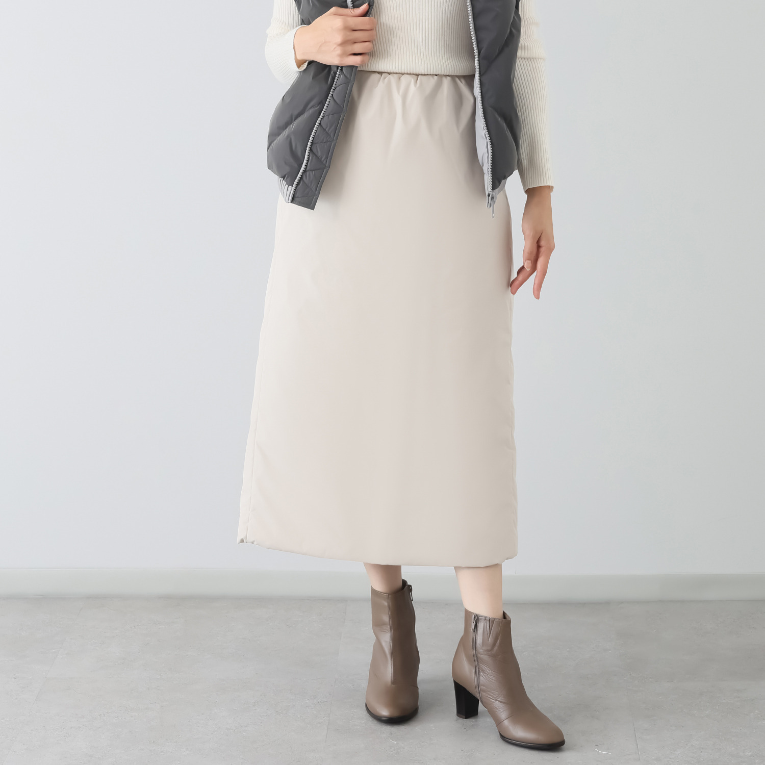 スタイルフライ 薄中綿入り サイドポケット付 ウエストゴム タイトスカート