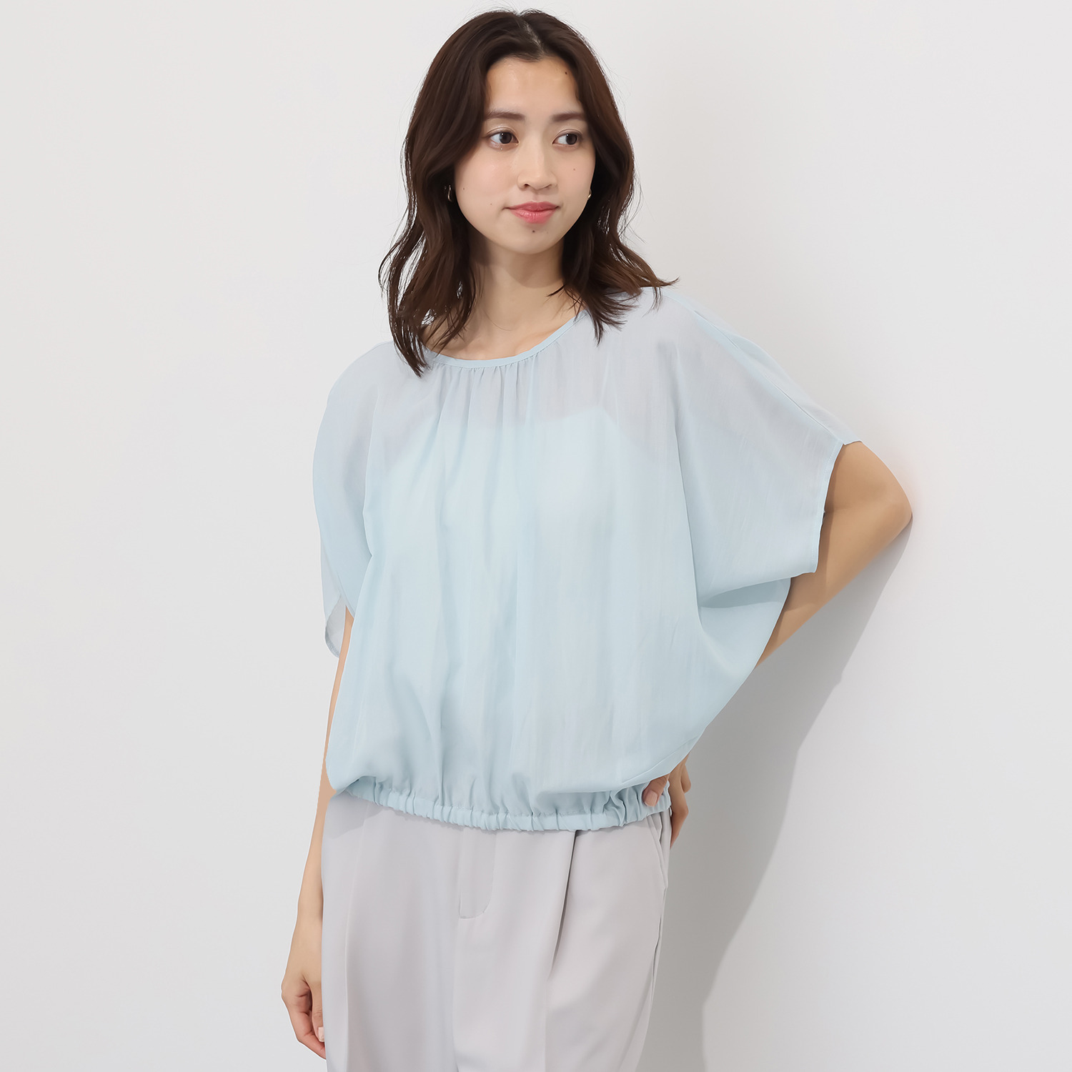 アリュメット ギャザー コクーンブラウス