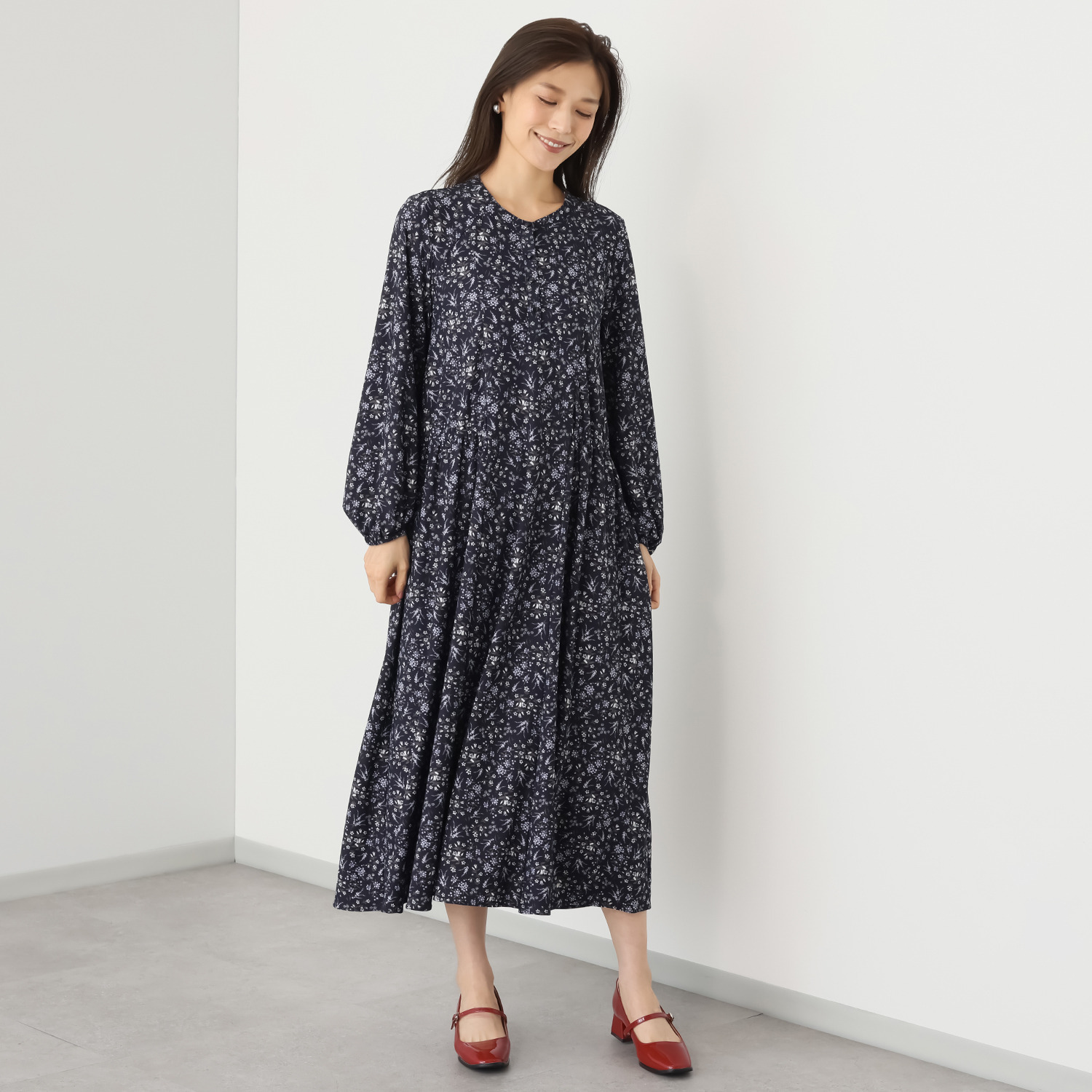 ルクオーレ カットジョーゼット ３６０度ストレッチ ドレープワンピース