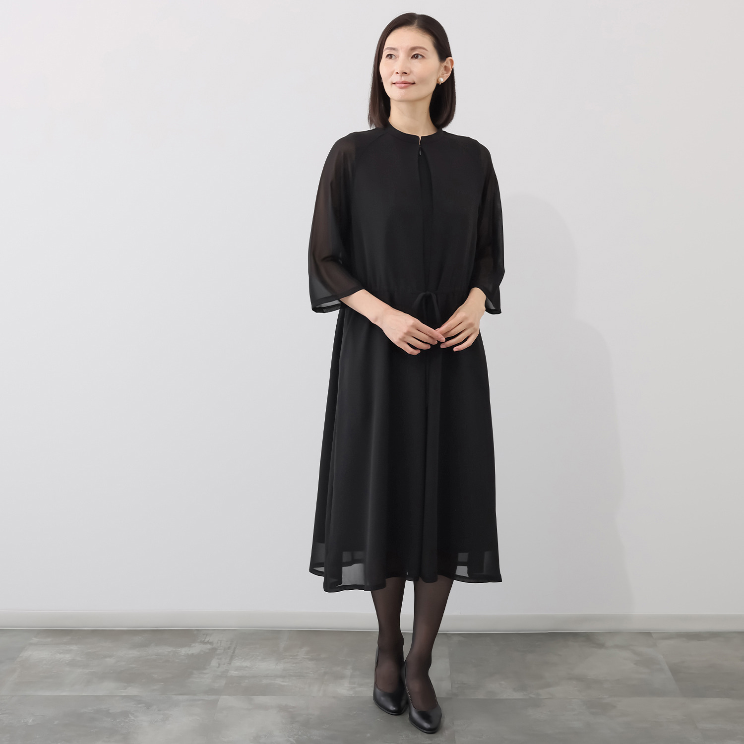 岩佐 国内生産 日本製生地 前開き フォーマルワンピース