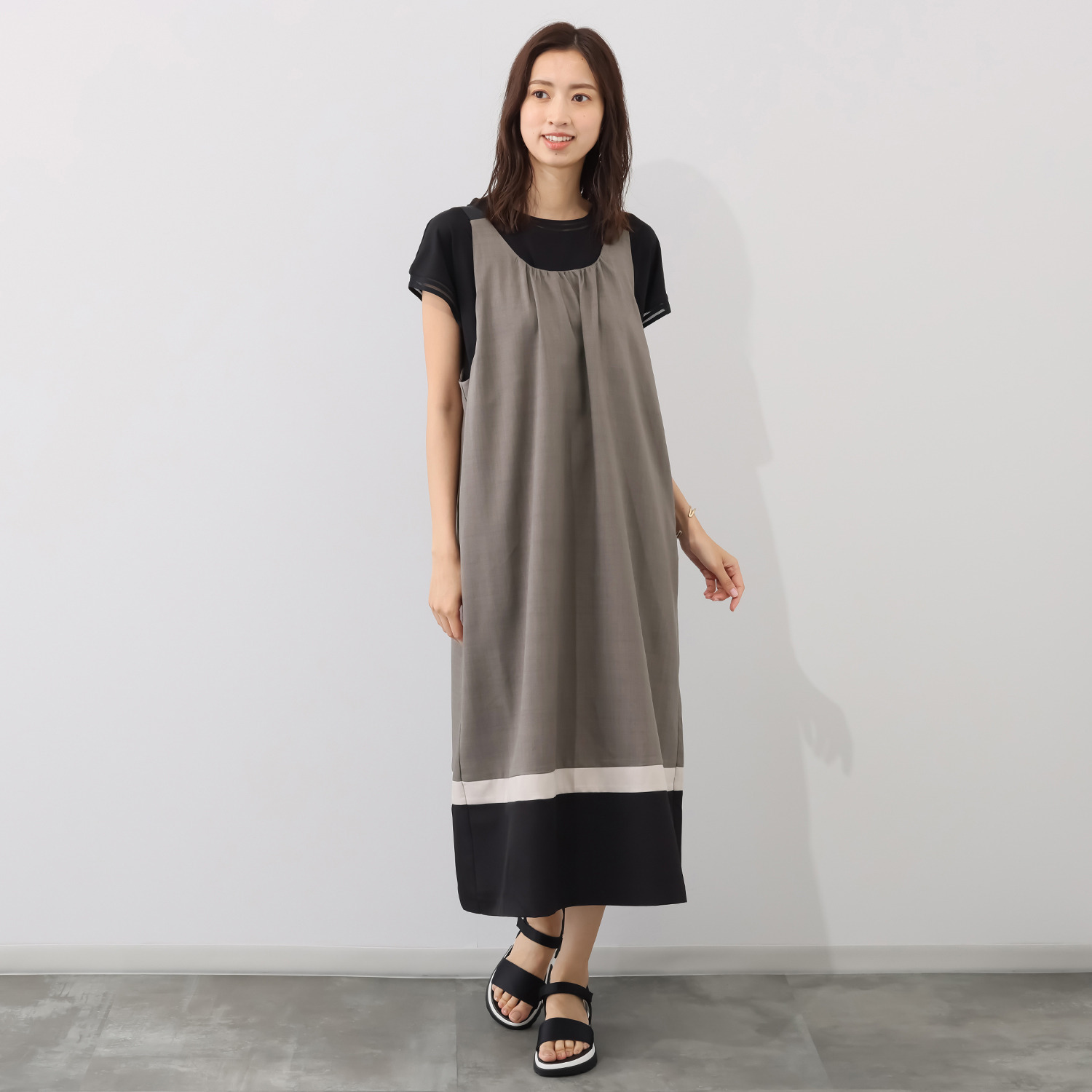 ラヴィーコンフォート ドライタッチ バイカラー切替＆ ギャザーアクセント ジャンスカワンピース
