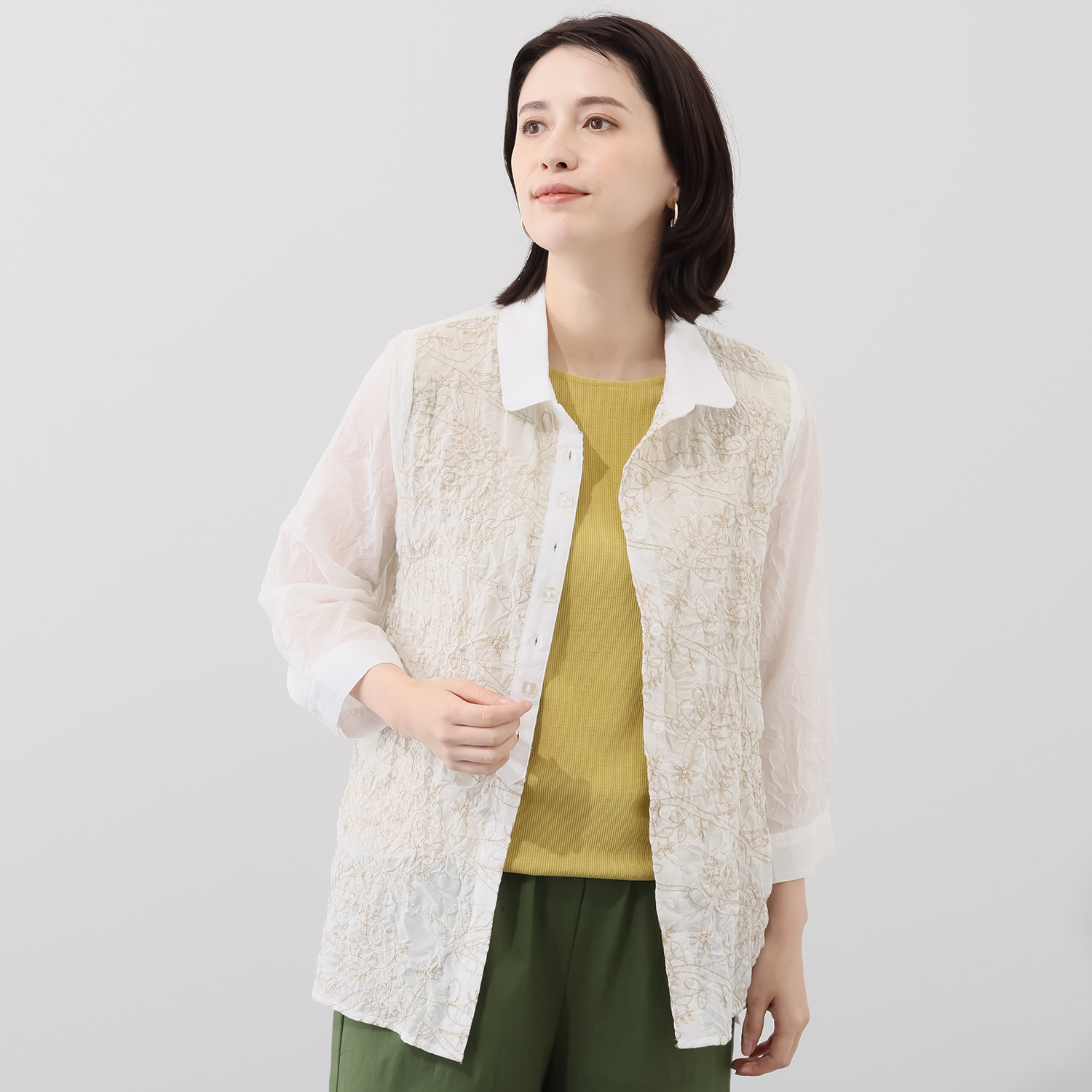 ダジュール ワッシャー フロント刺しゅう ブラウス