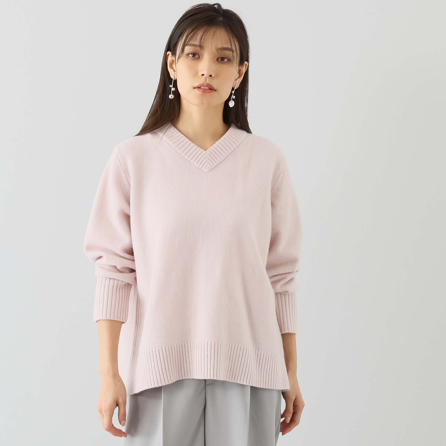 ウタオ ウールカシミヤ混 AQUAニット Vネックプルオーバー