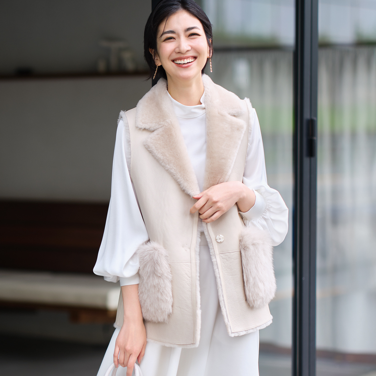 ブルーFOX リバーシブル 60cm丈 ファーベスト ブルーフォックス 23AW