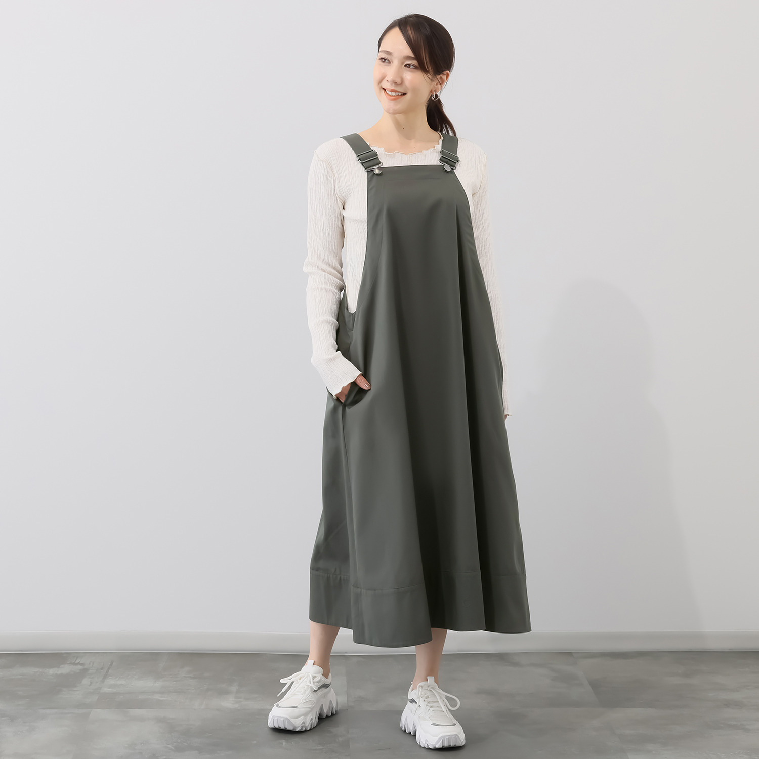 へ・エラ はっ水 大人美人 サロペットワンピース