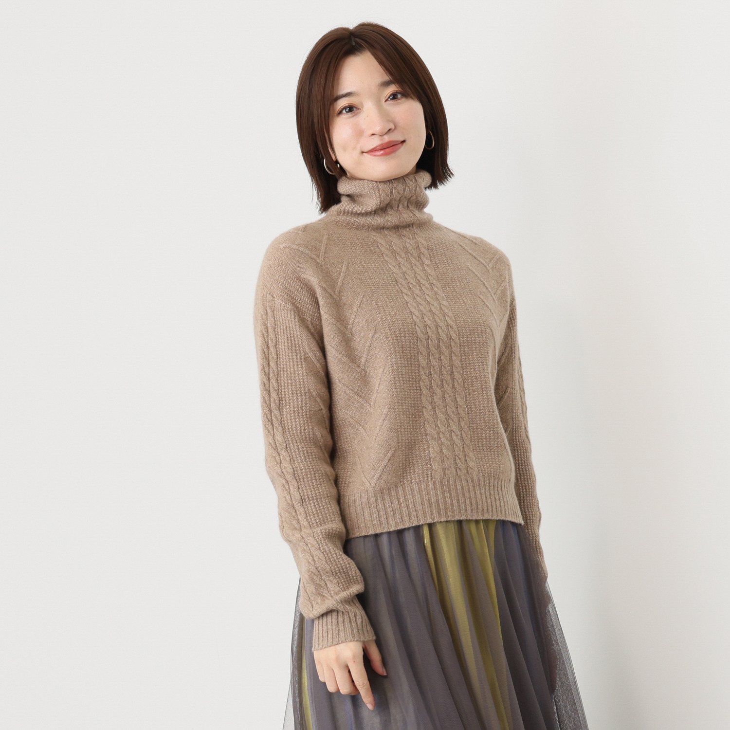 ソアージュ カシミヤ100％ ケーブル柄 タートルネック プルオーバー