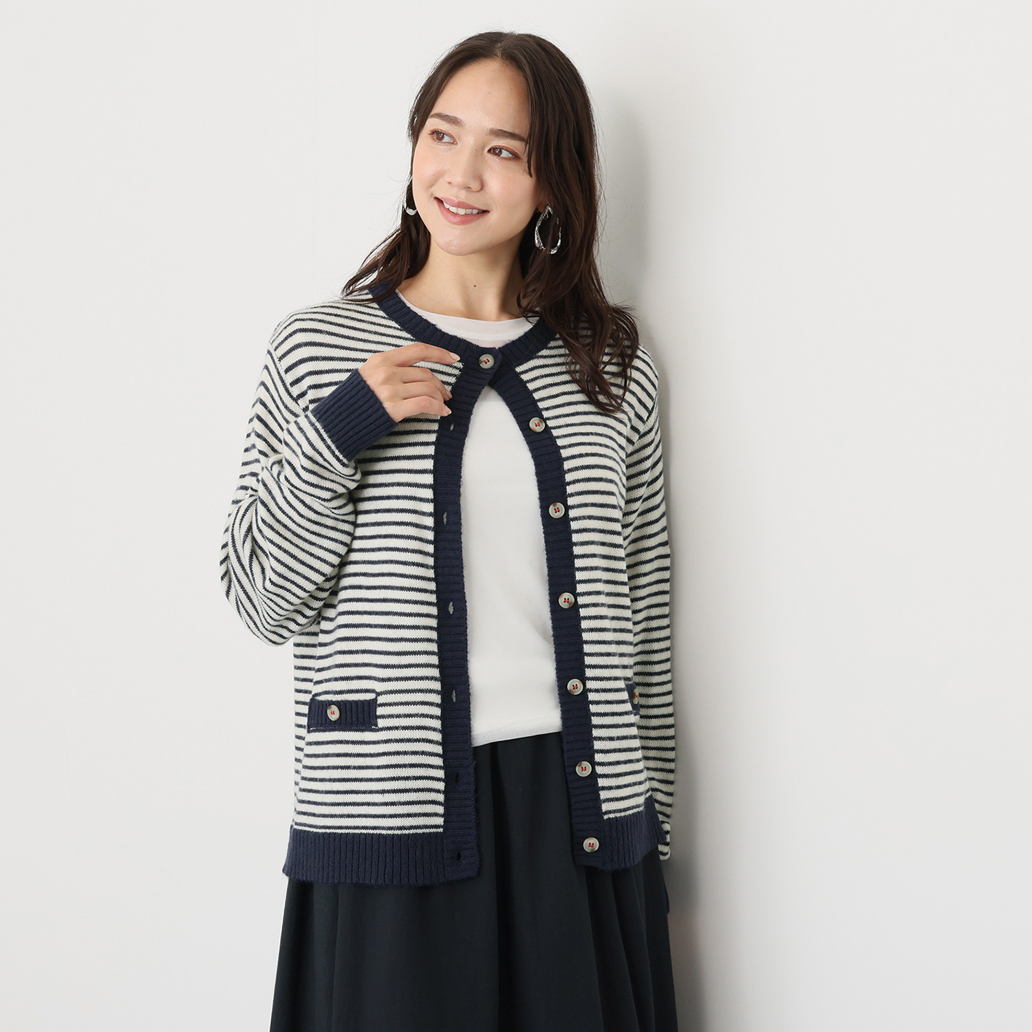 ヴィ・ドゥース ウールブレンド スポンディッシュ フレンチカジュアル 配色カーディガン