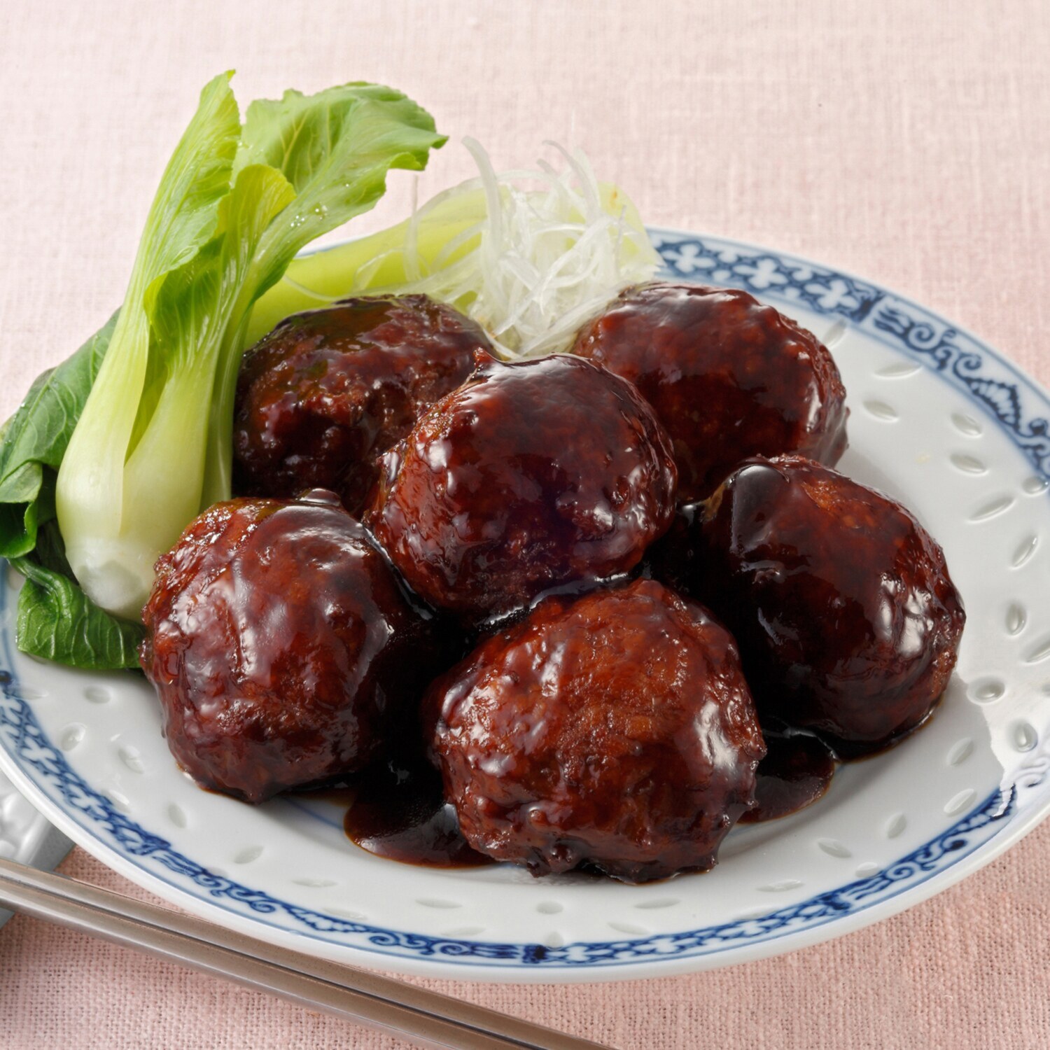 米久の肉団子 本格派の黒酢ダレ