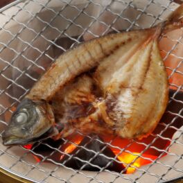 渡邊水産厳選 国産あじのジューシー干物 （大サイズ）