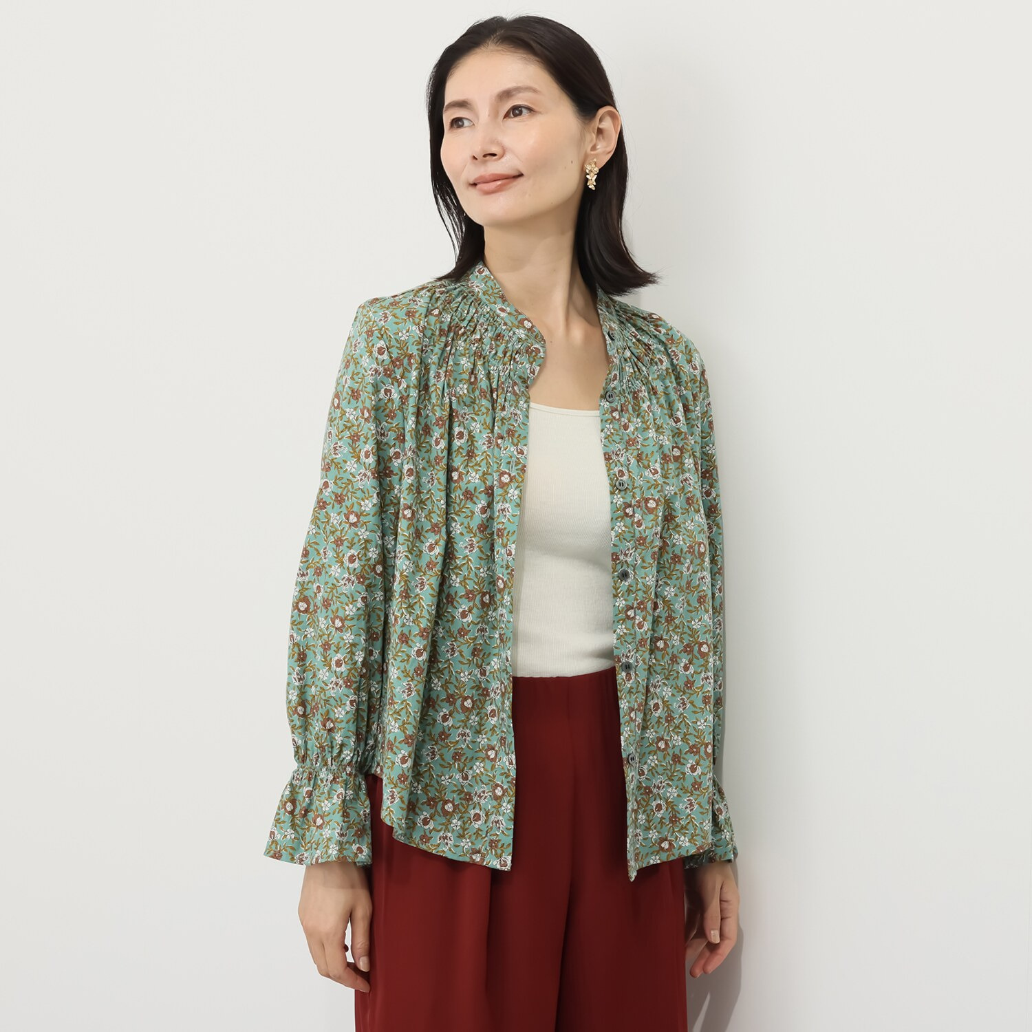 アリュメット 花柄 コットンシャーリング ブラウス