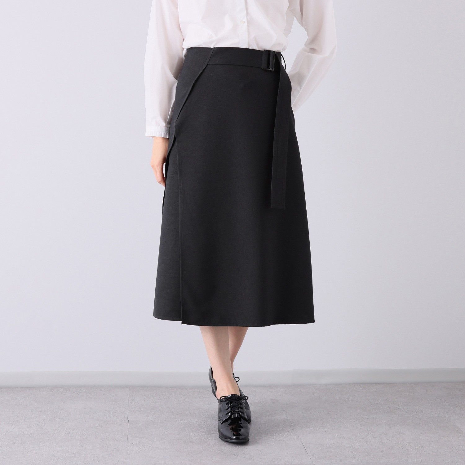 新品　ドールアップアップス　アメコミプリントサイド配色Aラインスカート(黒)M インエッセンス ラップ風Aラインスカート- ショップチャンネル