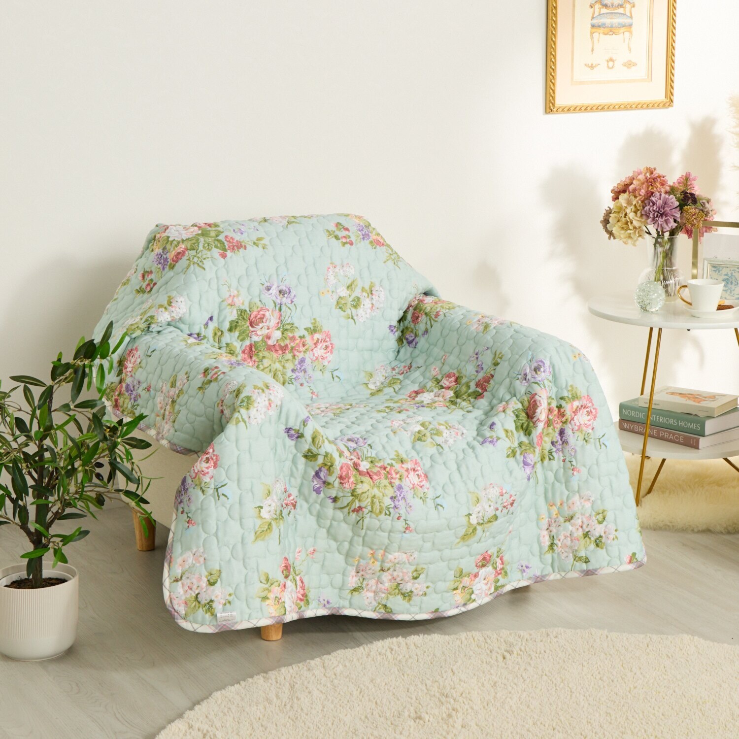 ローラアシュレイ　キルトラグL 190✖️190 ローラアシュレイ キルトラグL 190✖️190 ローラアシュレイ