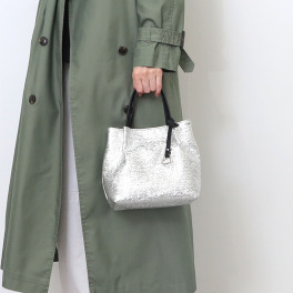 クーコ メタリック ツマミハンドル ２ウェイミニトートバッグ