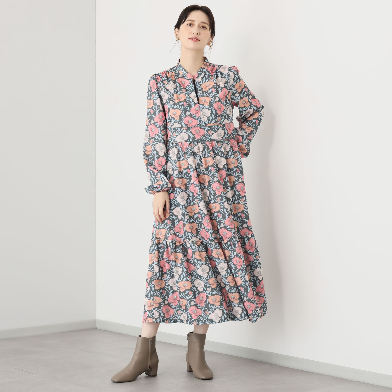 【美品】ルネ ティアードワンピース エッフェル セミロング ふんわり ブルー 美品】ルネ ティアードワンピース エッフェル セミロング ふんわり