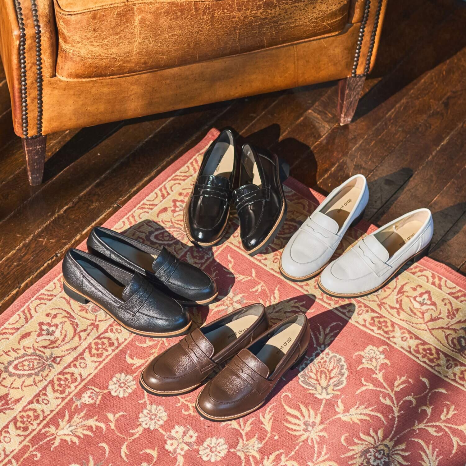 ミントドロップ 牛革 軽量ソール ヒールアップローファー