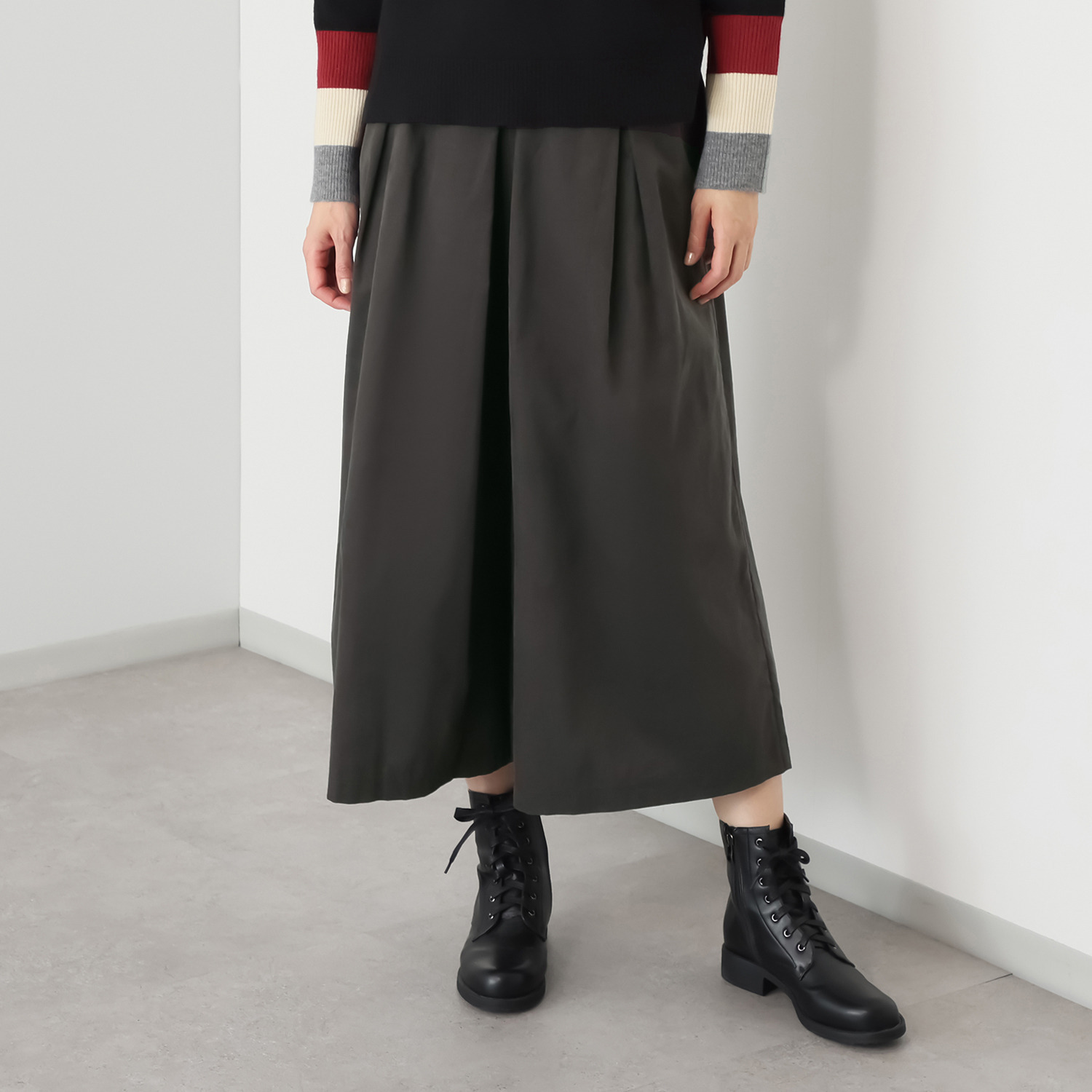 エバーグリーン エバーモア 季節を心地良く楽しむ スカートライクな ラップパンツ