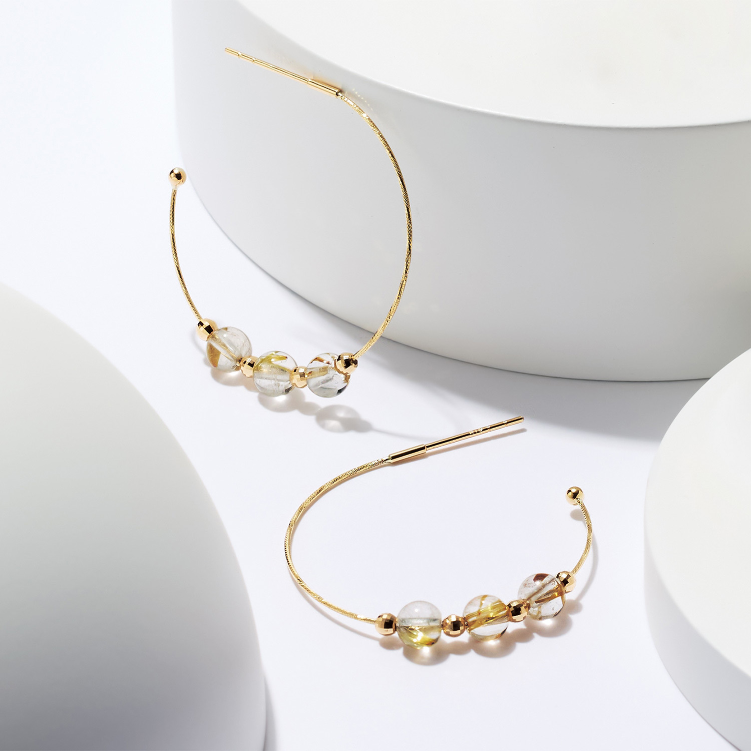 【CELINE】ゴールド フープピアス ローズクォーツ/ルチルクォーツ CELINE】ゴールド フープピアス ローズクォーツ/ルチルクォーツ