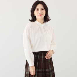 ポンデシャロン ２ウェイ フリルスタンドブラウス