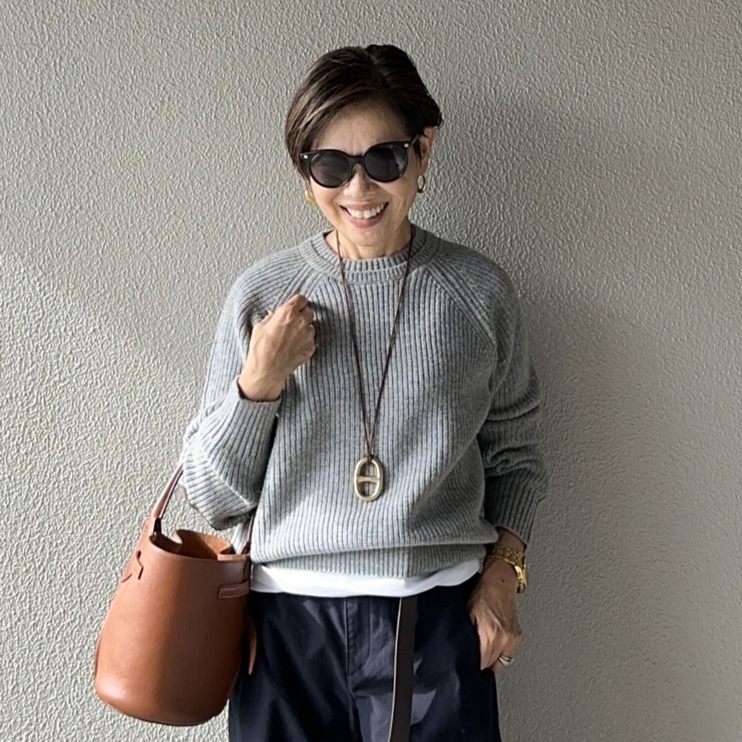 ラソエヌサーティスリー ディグリーズ 一枚でおしゃれにキマる エルボーパッチ 片畦ニットプルオーバー