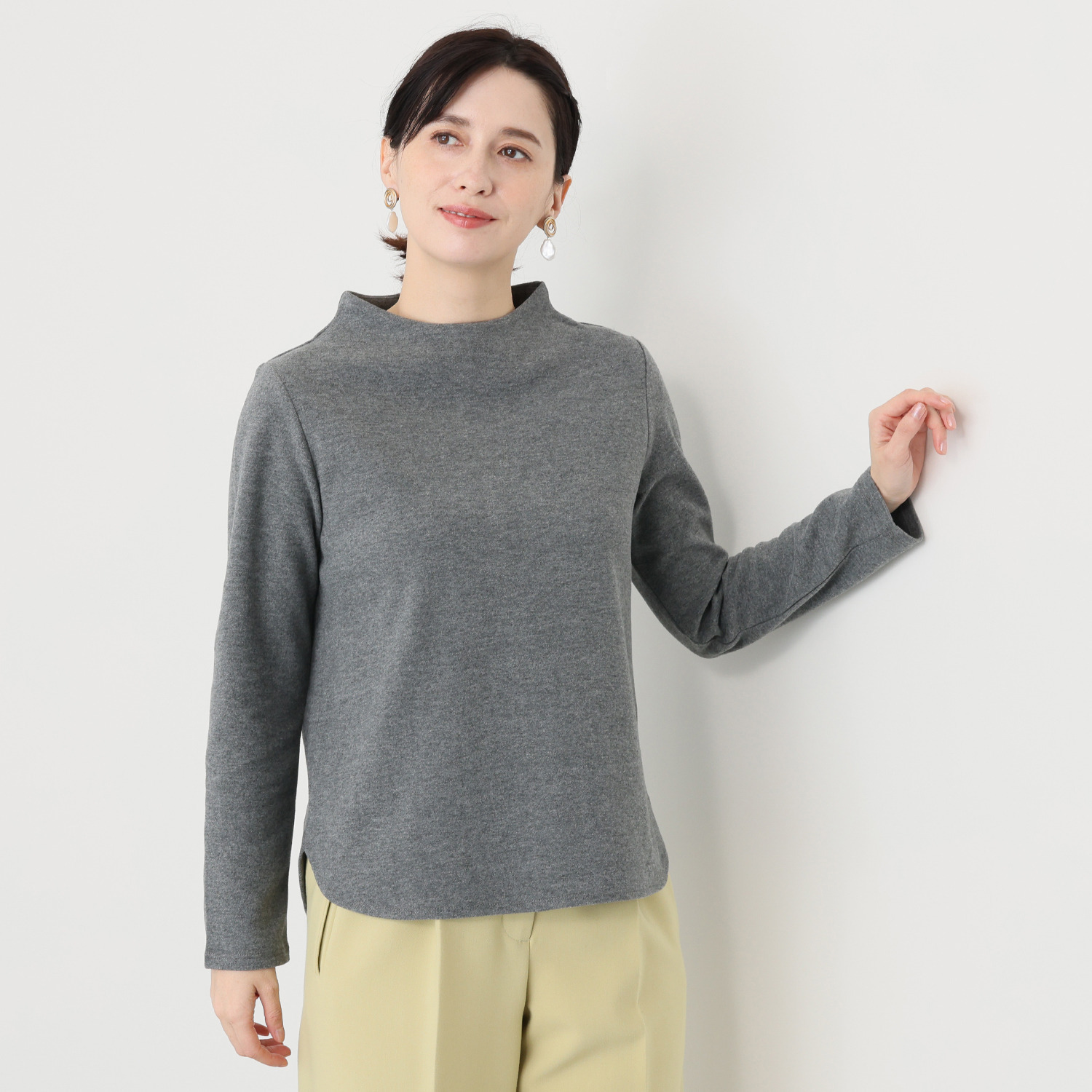 ルナリア 包まれたい心地良さ！ コットン混 ボトルネックプルオーバー