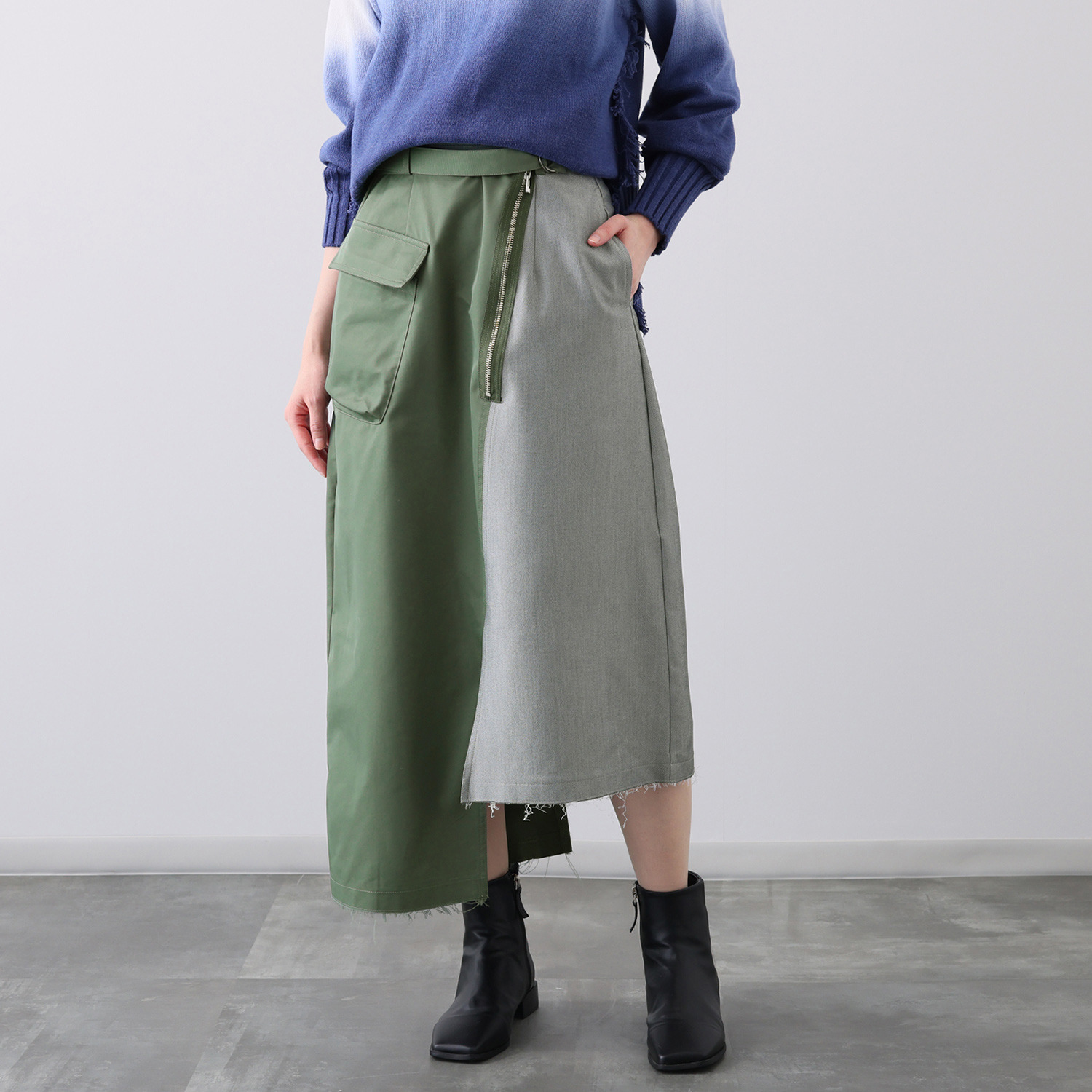 未使用品 ORBボタン裏地 アシンメトリー ジャケット& 変形 スカートスーツ コンフォートスーツ 段返り3つボタン スリーピース 紺無地調