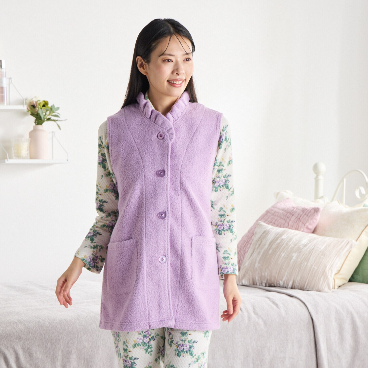 ローラアシュレイ ボアフリース ジレ