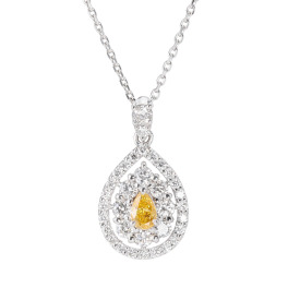 プラチナストーリー プラチナ９５０＆８５０ ファンシーヴィヴィッド オレンジイエロー ダイヤモンド ペアシェイプネックレス ＜鑑定書付＞