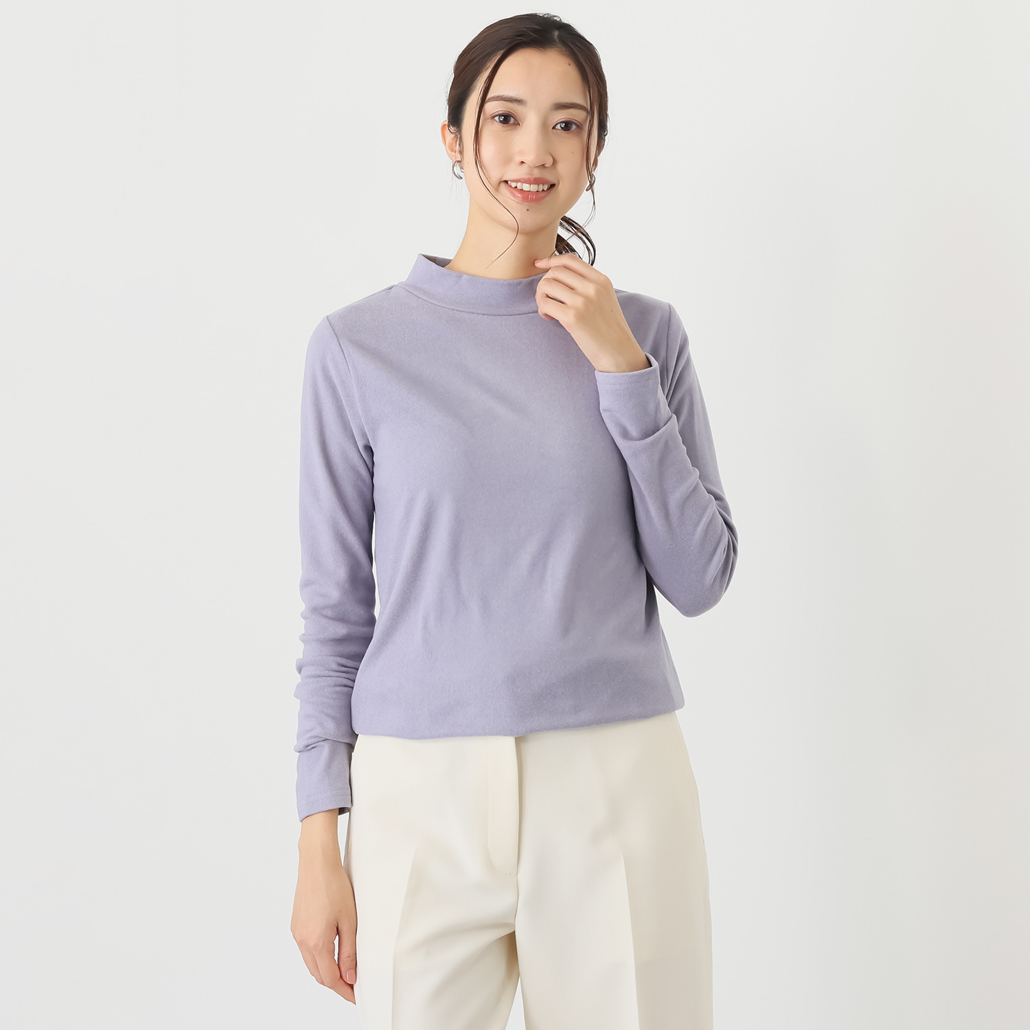 エムエムオー 吸湿発熱 もっちりスムース ハイネック プルオーバー