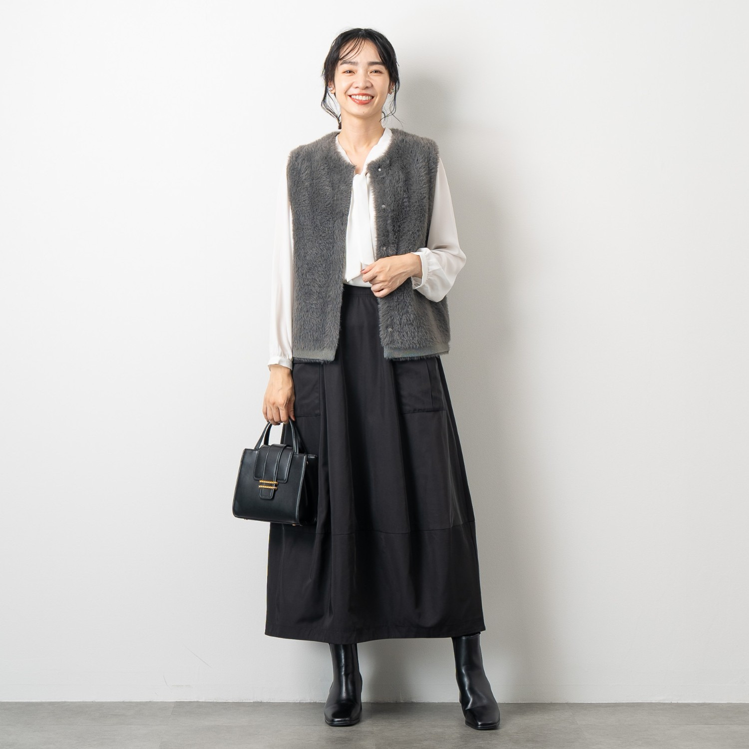 オン　ザ　エッジ バレルシルエットが新しい 大人テイストが光る ワークポケット ロングスカート