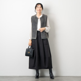 オン　ザ　エッジ バレルシルエットが新しい 大人テイストが光る ワークポケット ロングスカート