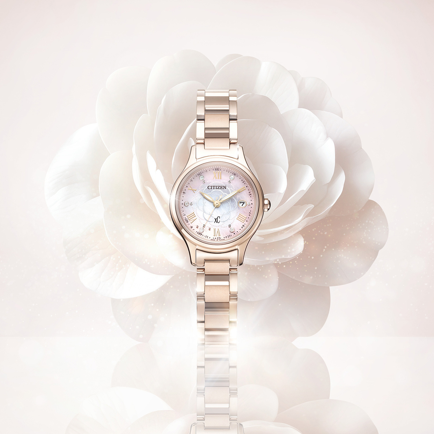 シチズン “クロスシー” ラボグロウンダイヤモンド チタンベルト