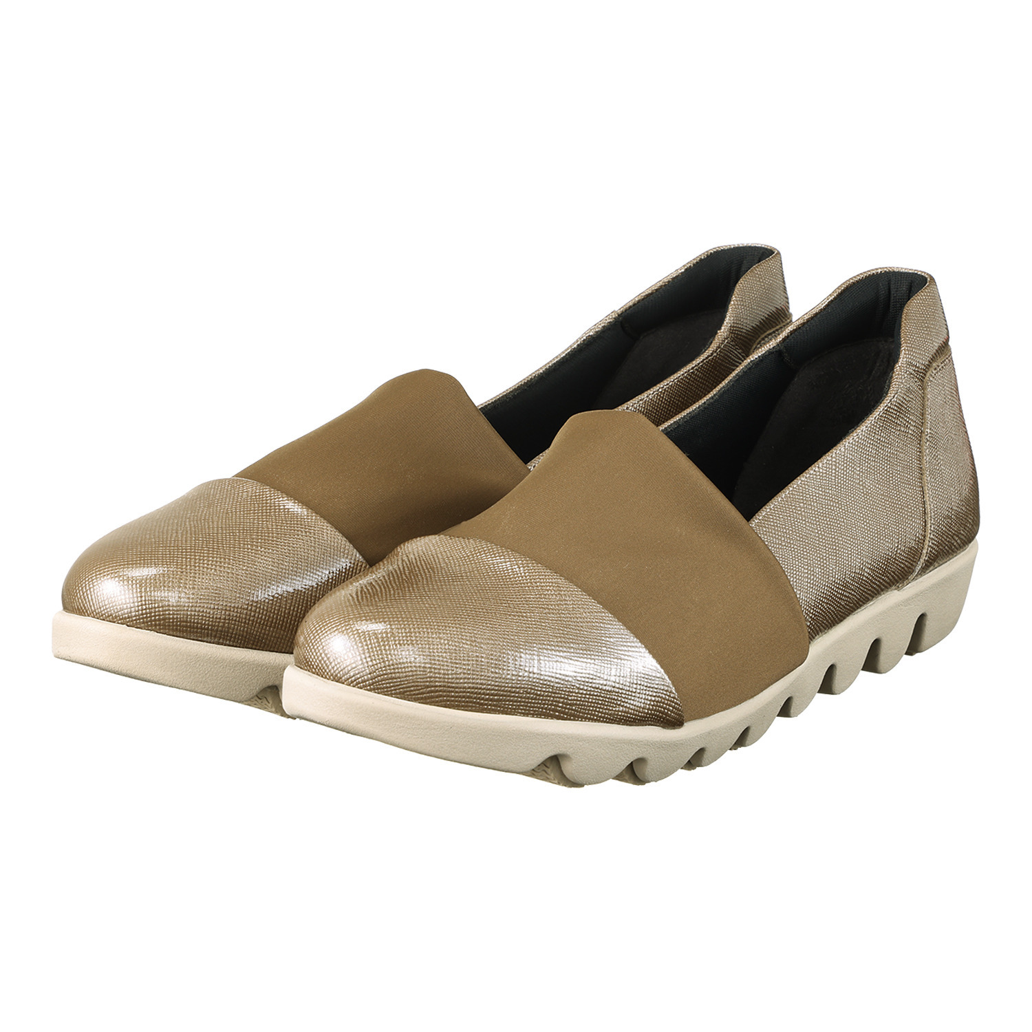 ヒルズアヴェニュー ＜日本製＞牛革エナメル ストレッチ リップル