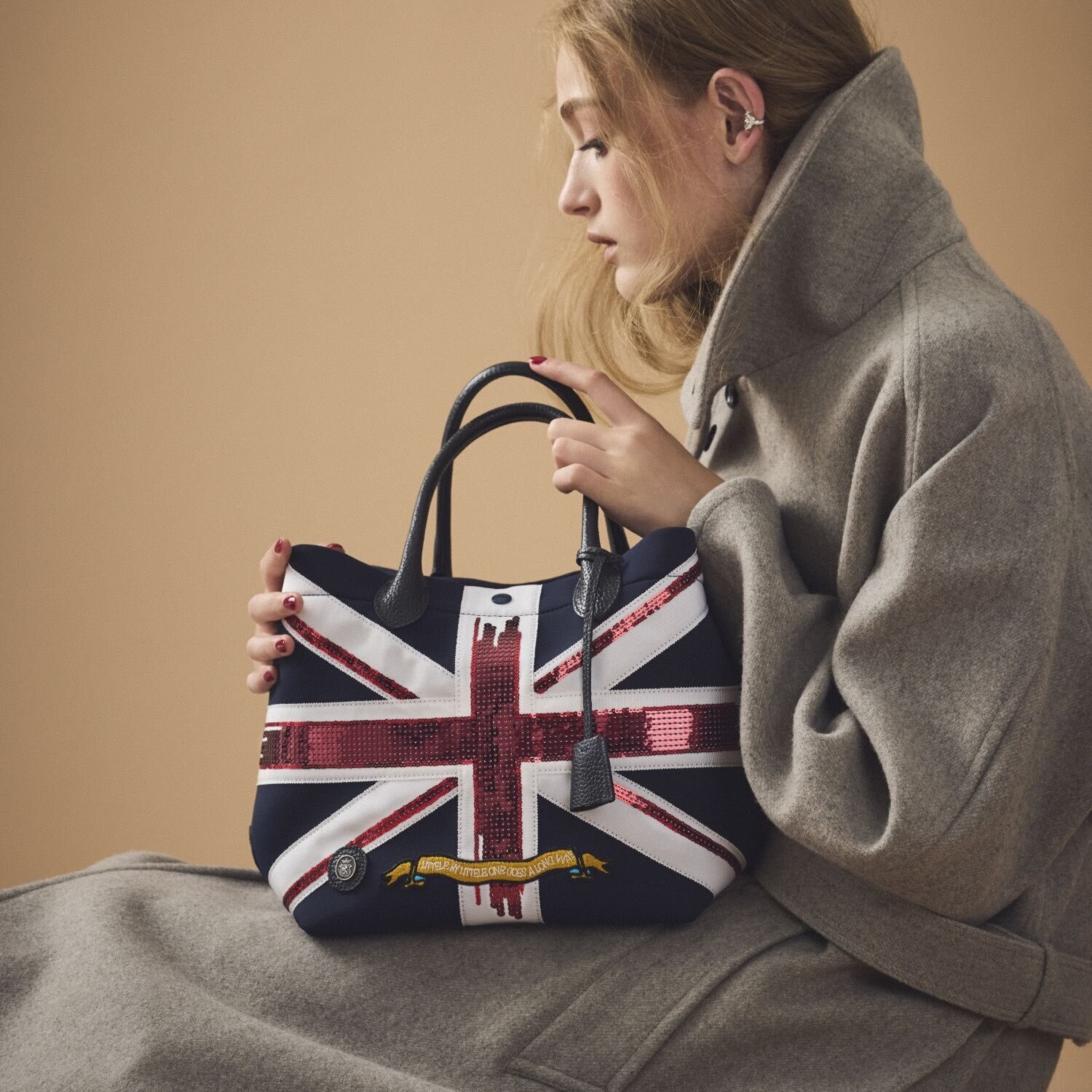 エーディーエムジェイ マジックライト（R） ユニオンジャック