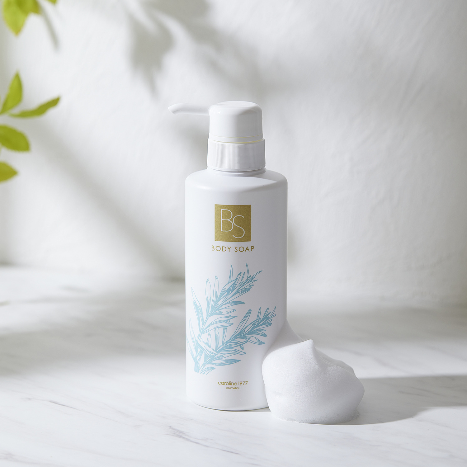 キャロリーヌ ボディソープ ＜マリンノート＆ 　ローズマリーの香り＞