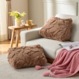 暖かクワトロファータッチ 三角クッション ＜同色２個セット＞