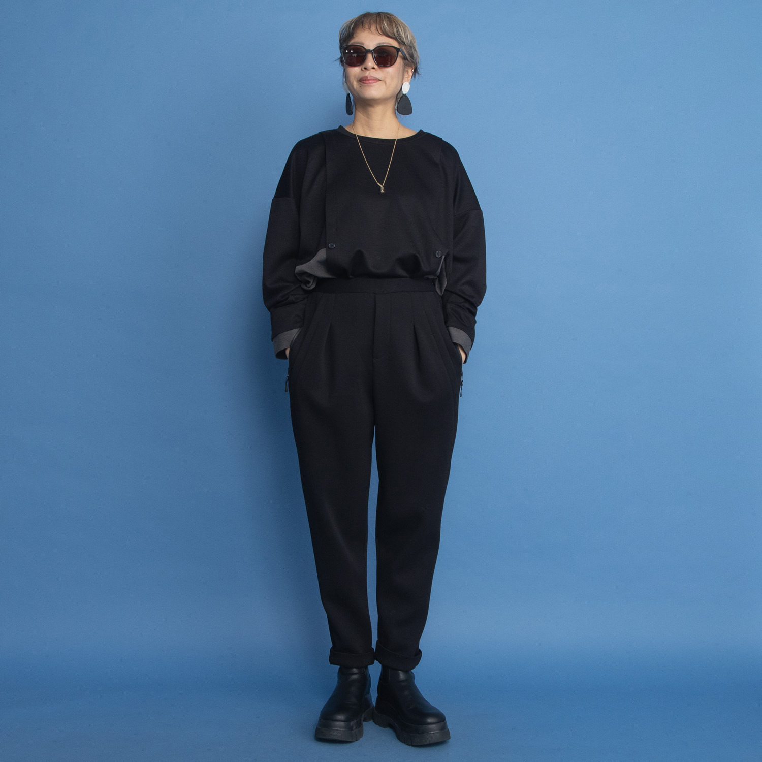 ヨーコモリモト スタイルアップ 切替デザイン テーパードパンツ