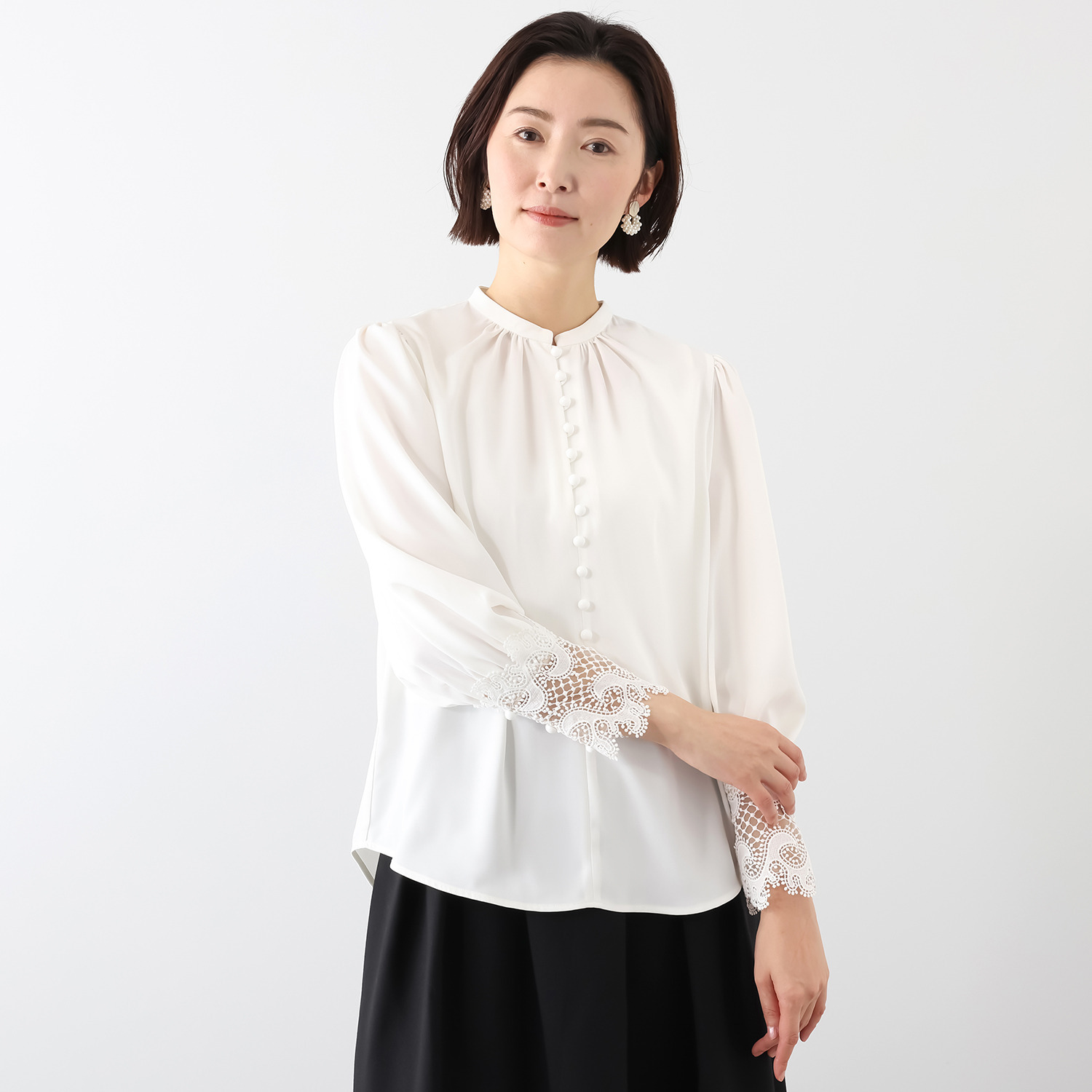 クリス・セリーン オリジナルレース使い カフス ギャザーアクセント