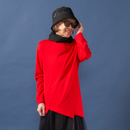 ミニマライズプラス ミニマライズの ユーティリティで スタイルアップする 着心地抜群のプルオーバー