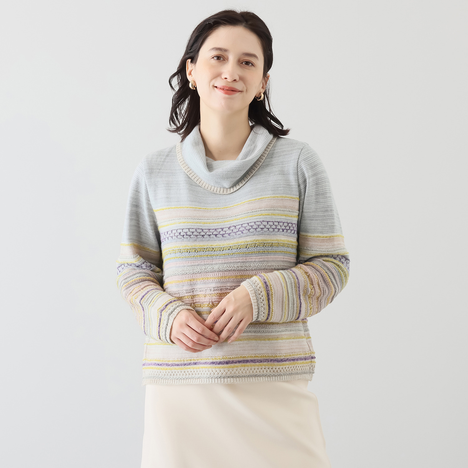 イイネス グラデーション プルオーバー