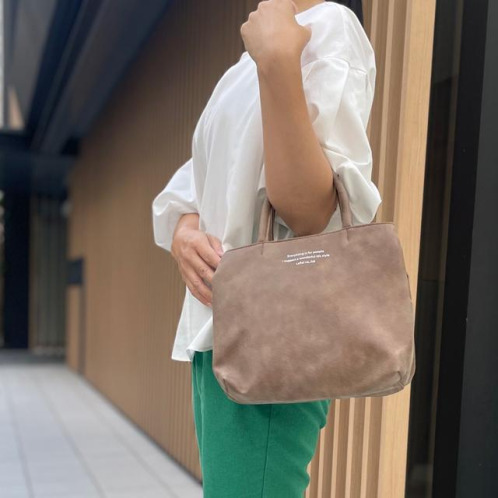 ラフィール マットな質感 多機能ハンドバッグ