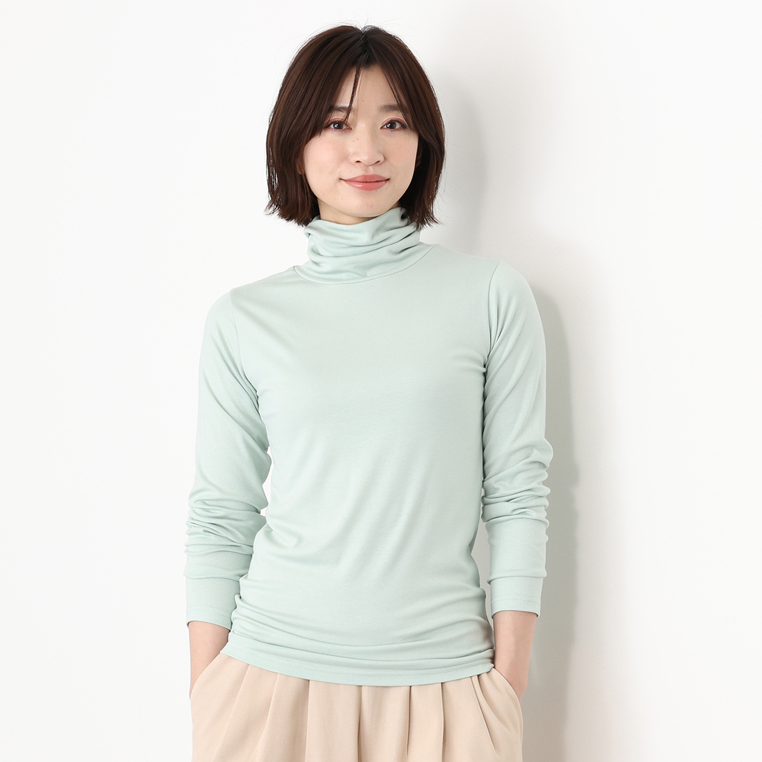 アットランティーヴァ アリア インナートップス