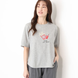 スタイル・ラヴィー プリント＆ パール風ビジュウ アクセント 五分袖プルオーバー