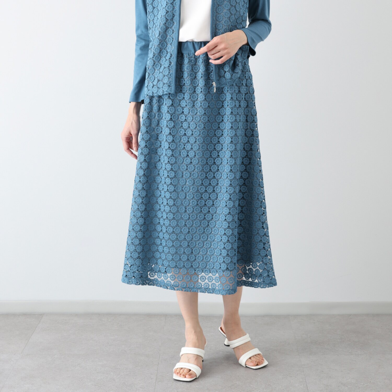 メゾン馬里邑 オーナメント カットワークレース スカート