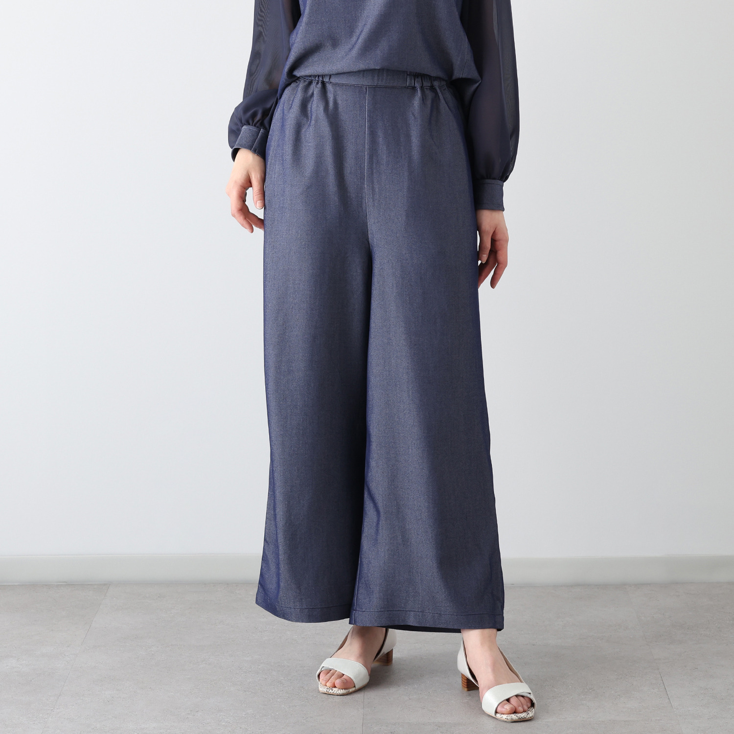 Ｔ．Ｆ．Ｄ．Ｃ． 機能満載！ デニムライク素材 ストレッチ ワイドパンツ