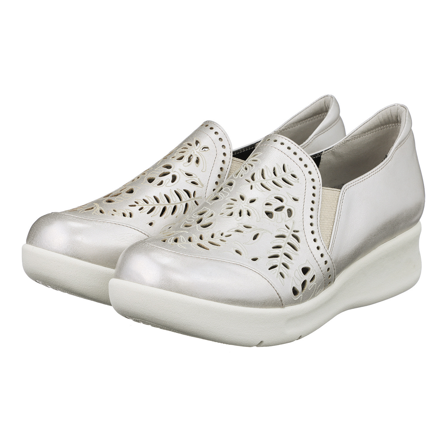 ミスキョウコ 日本製　牛革 ボタニカル カットワークシューズ