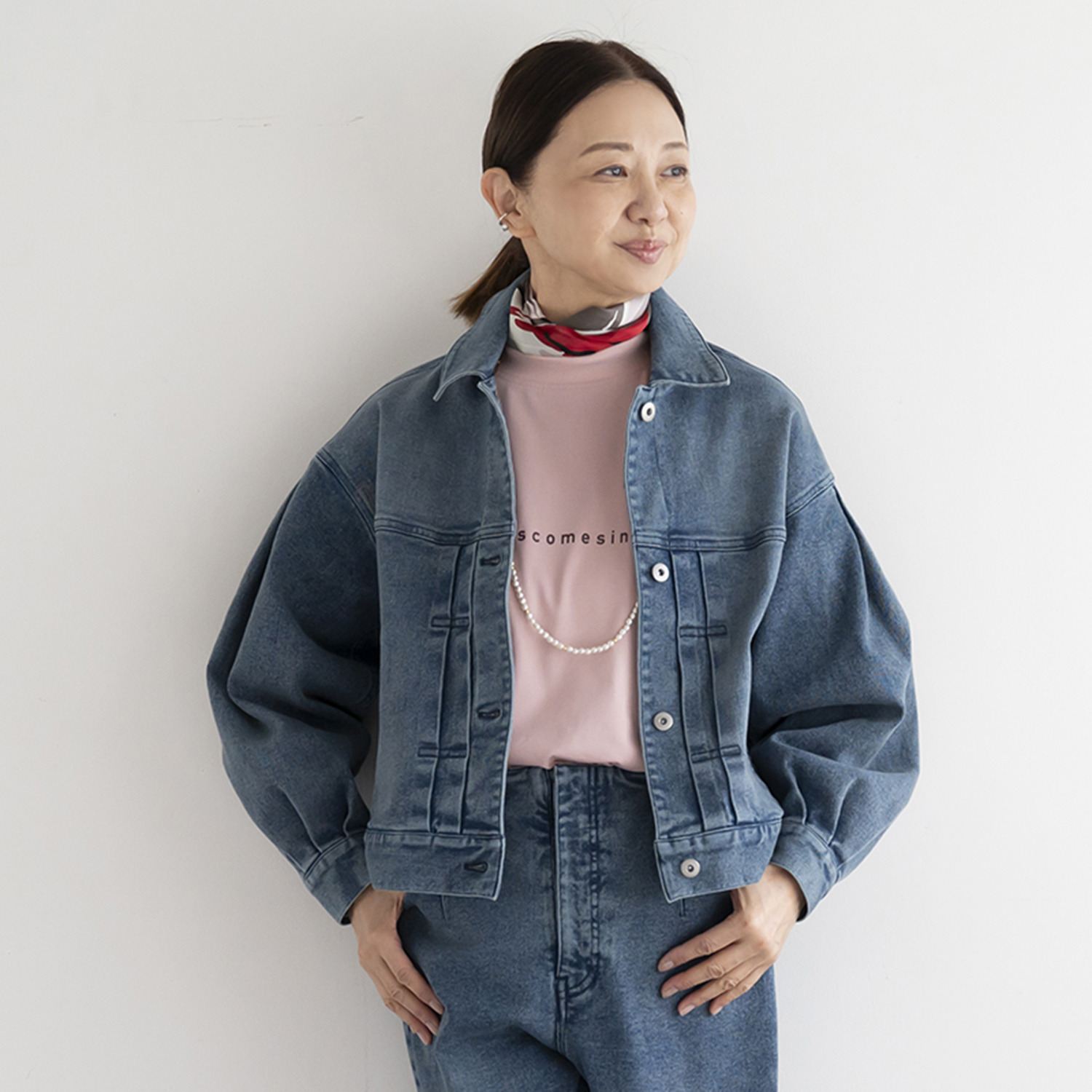 イロプライム 大人の華やか デニムジャケット